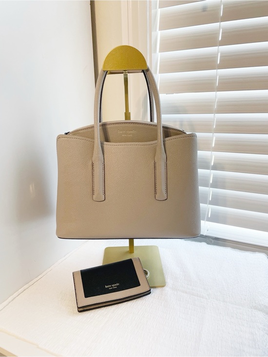 kate spade Handbags - kate spade Pebbled Leather Tote in Grey Taupe